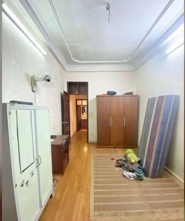 Cho thuê nhà ngõ Thống Nhất, Đại La 4 tầng x 32m2, 3PN, 3 vệ sinh, 10 Triệu/tháng - Ảnh 2